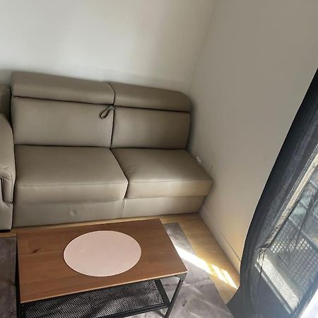 Un Charmant Studio Pres Tramway Thiais Eksteriør billede