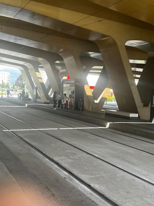 Un Charmant Studio Pres Tramway Thiais Eksteriør billede